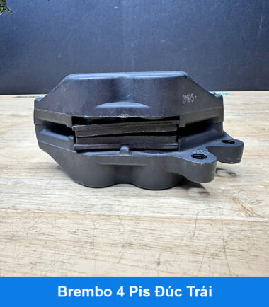 Heo-dau-Brembo-4-Pis-Duc-trai-Den-logo-Do-Like-new-2M05-14072025-3